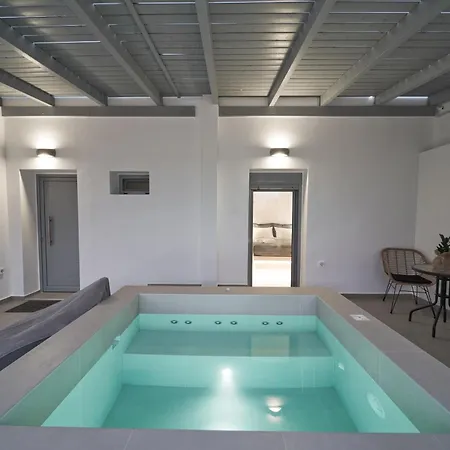 Hotel White Note Luxury