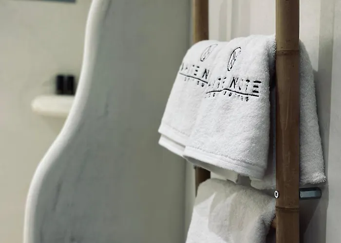 White Note Luxury Hotel