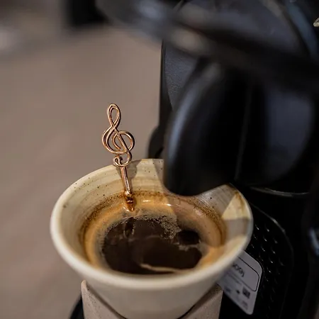 White Note Luxury Hotel